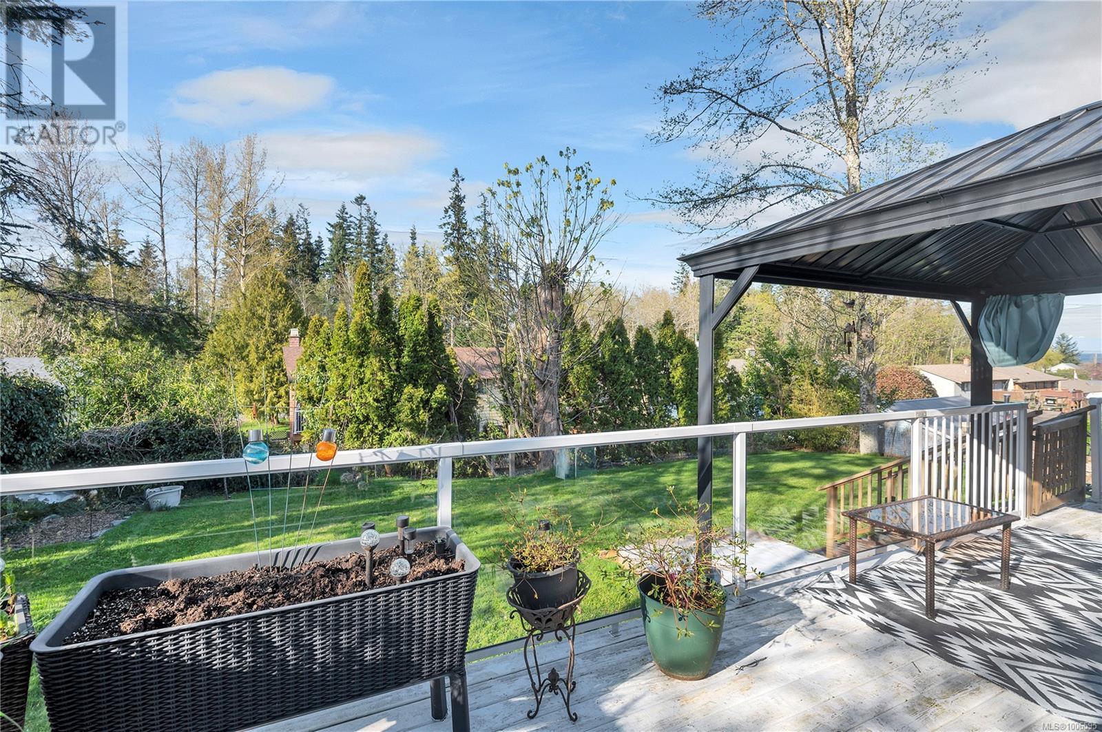 Photo 8 of 132 Skipton Cres, Campbell River BC