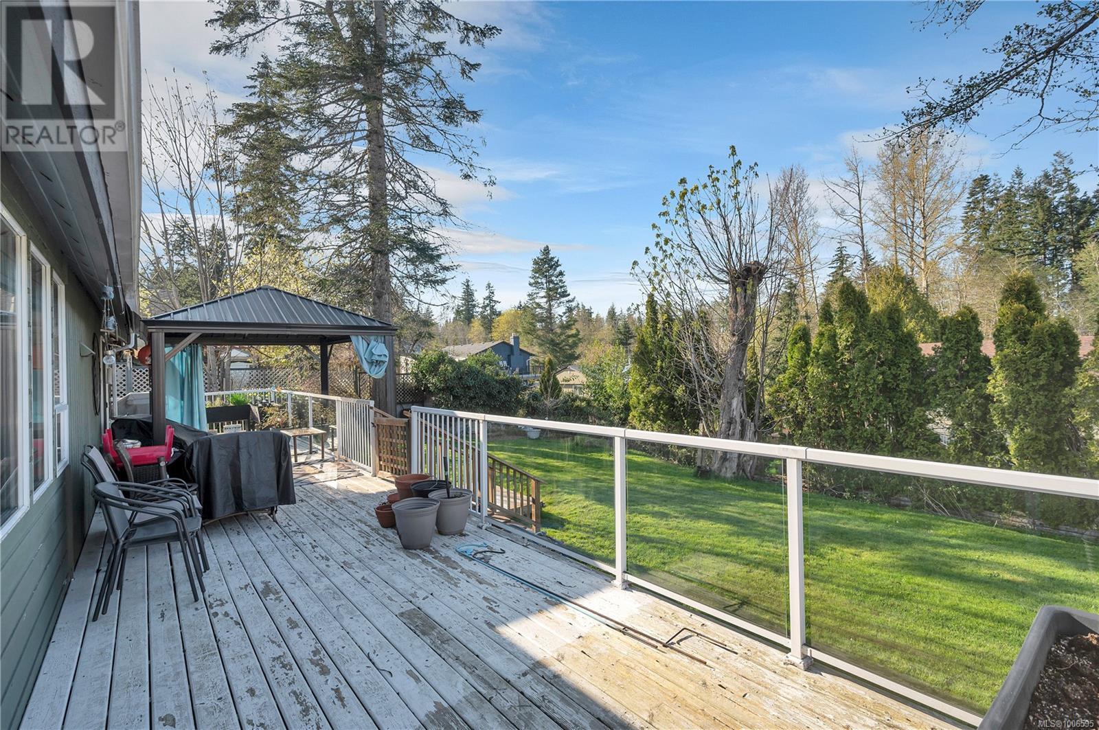Photo 18 of 132 Skipton Cres, Campbell River BC