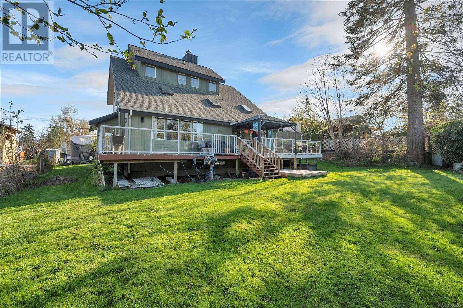 Photo 15 of 132 Skipton Cres, Campbell River BC