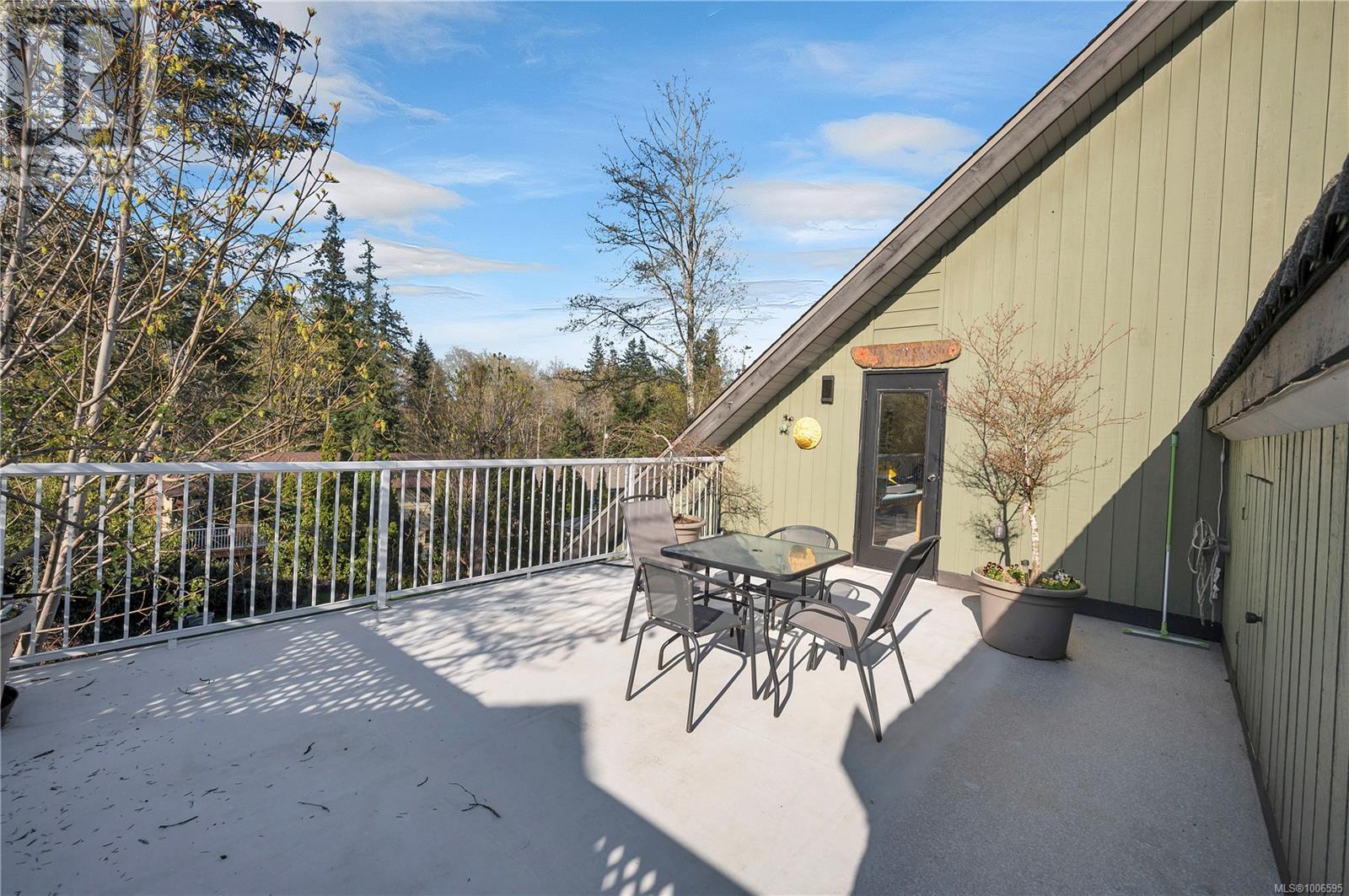 Photo 34 of 132 Skipton Cres, Campbell River BC