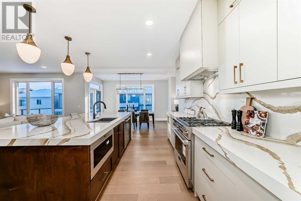 Single Family House for Sale in  Spring Creek Circle SW Springbank Hill Calgary 