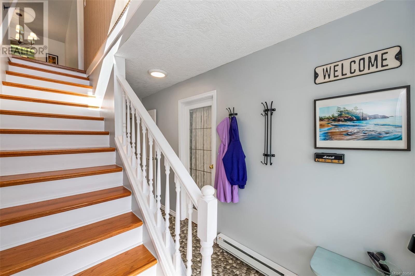 Photo 9 of 2910 Palsson Pl, Langford BC