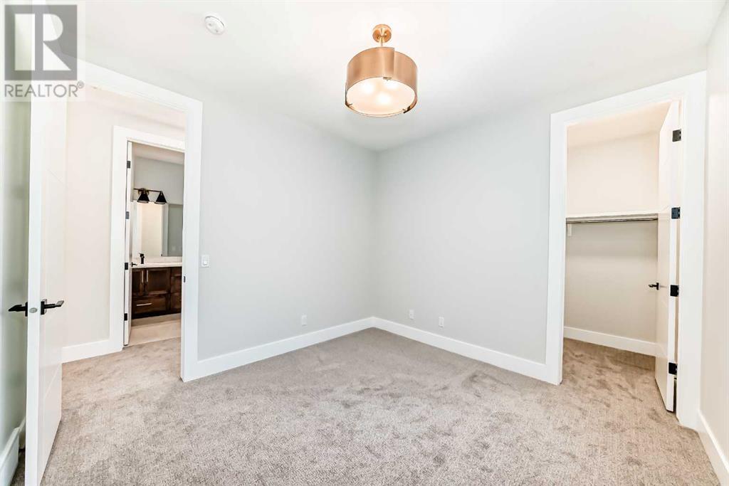 Single Family House for Sale in  Spring Creek Circle SW Springbank Hill Calgary 