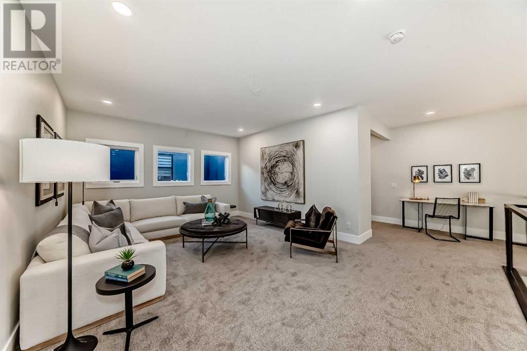 Single Family House for Sale in  Spring Creek Circle SW Springbank Hill Calgary 