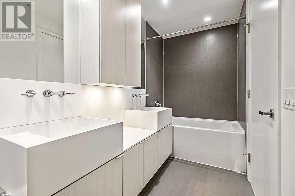 Single Family House for Sale in    Avenue SE Downtown East Village Calgary 