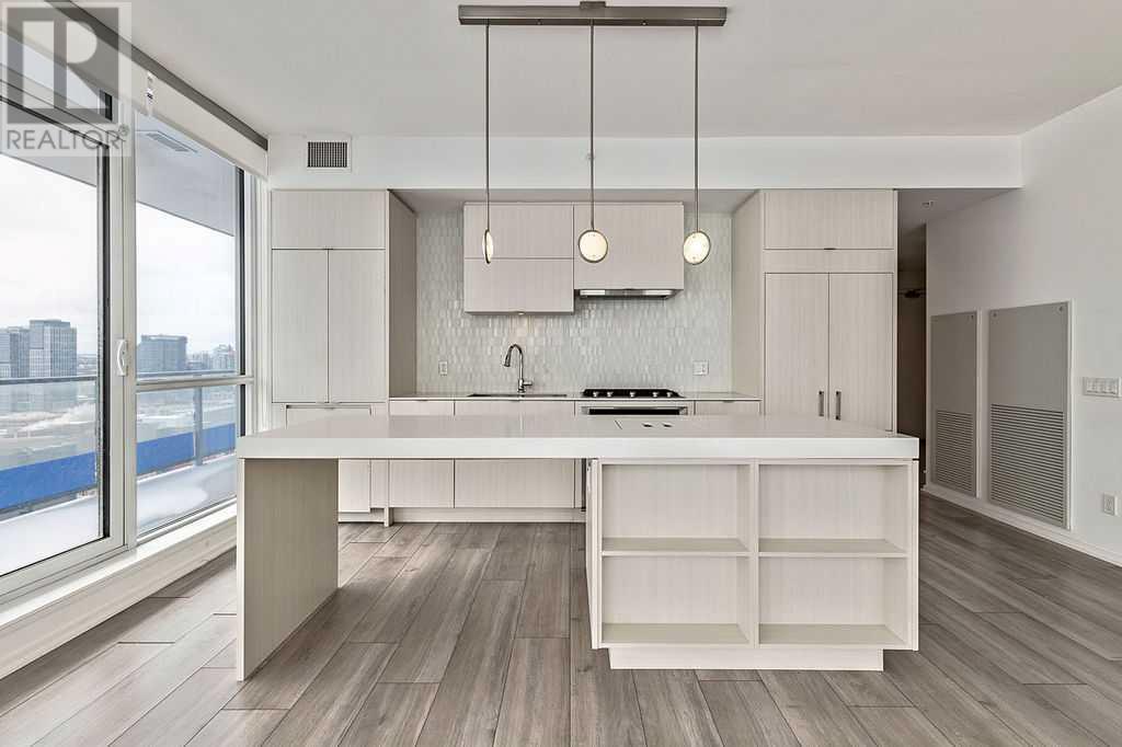 Single Family House for Sale in    Avenue SE Downtown East Village Calgary 