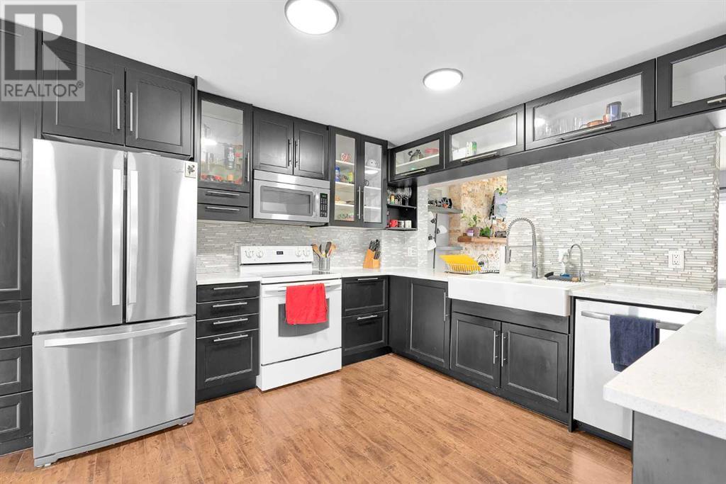 Single Family House for Sale in  Ranch Glen Place NW Ranchlands Calgary 