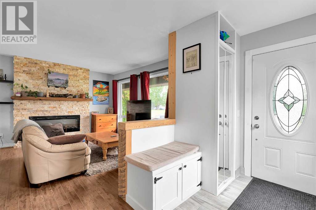 Single Family House for Sale in  Ranch Glen Place NW Ranchlands Calgary 