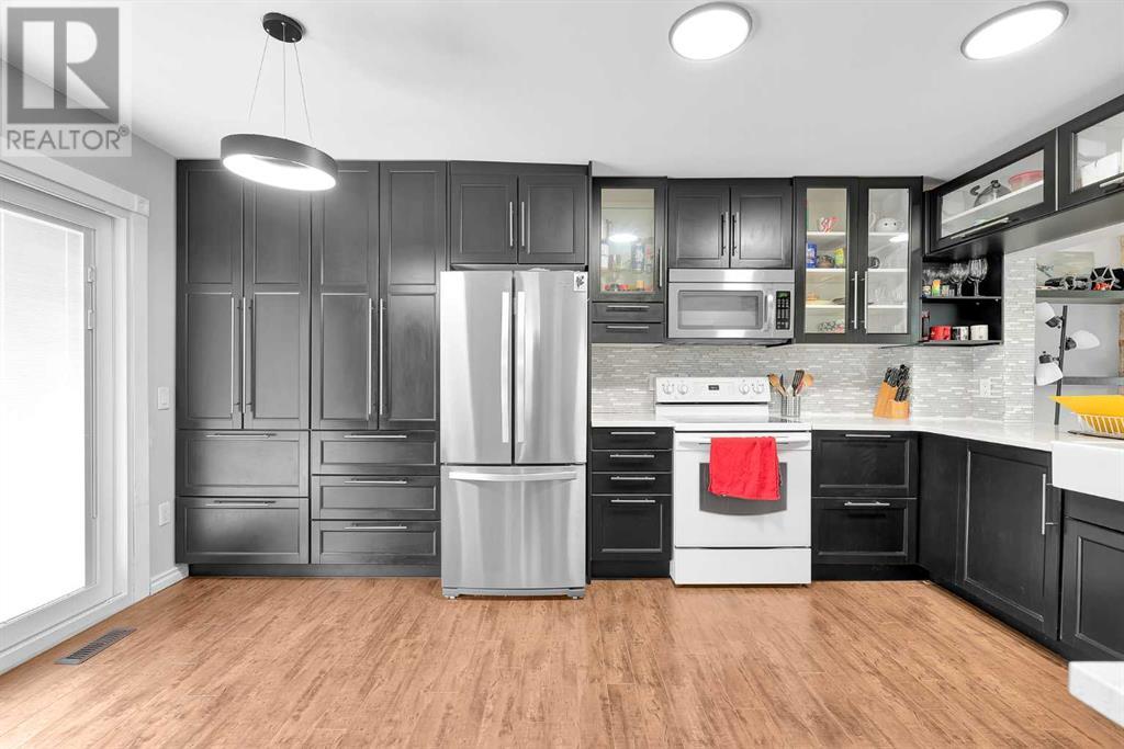 Single Family House for Sale in  Ranch Glen Place NW Ranchlands Calgary 