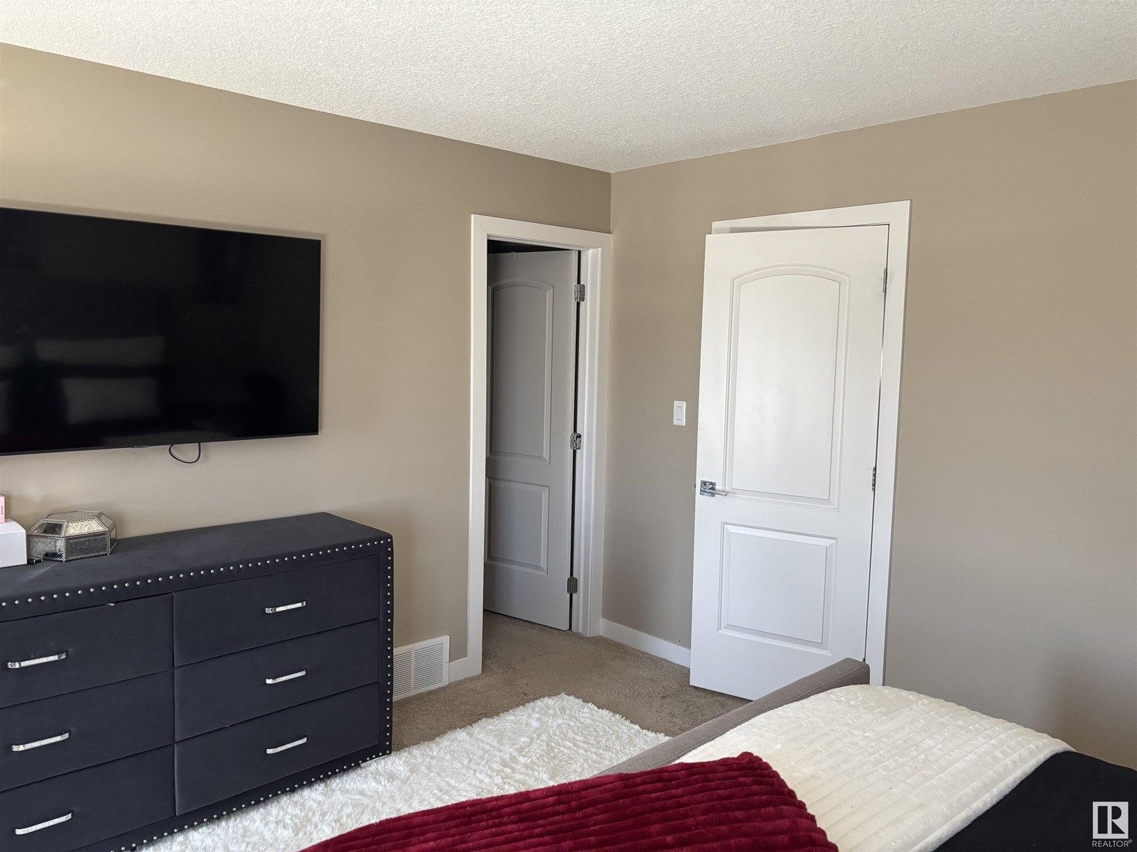 Photo 20 of 6694 Cardinal Rd Sw, Edmonton AB