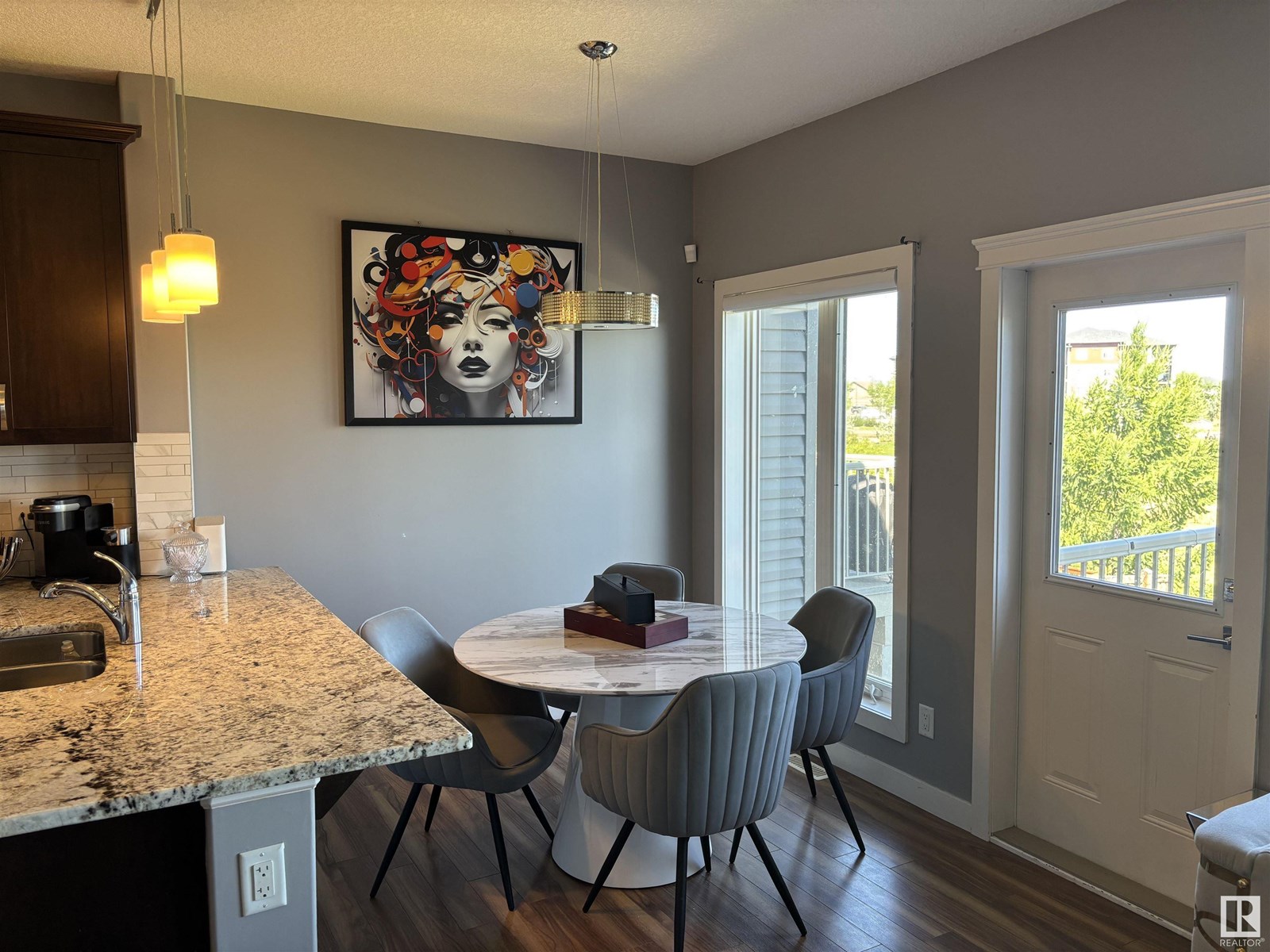 Photo 8 of 6694 Cardinal Rd Sw, Edmonton AB
