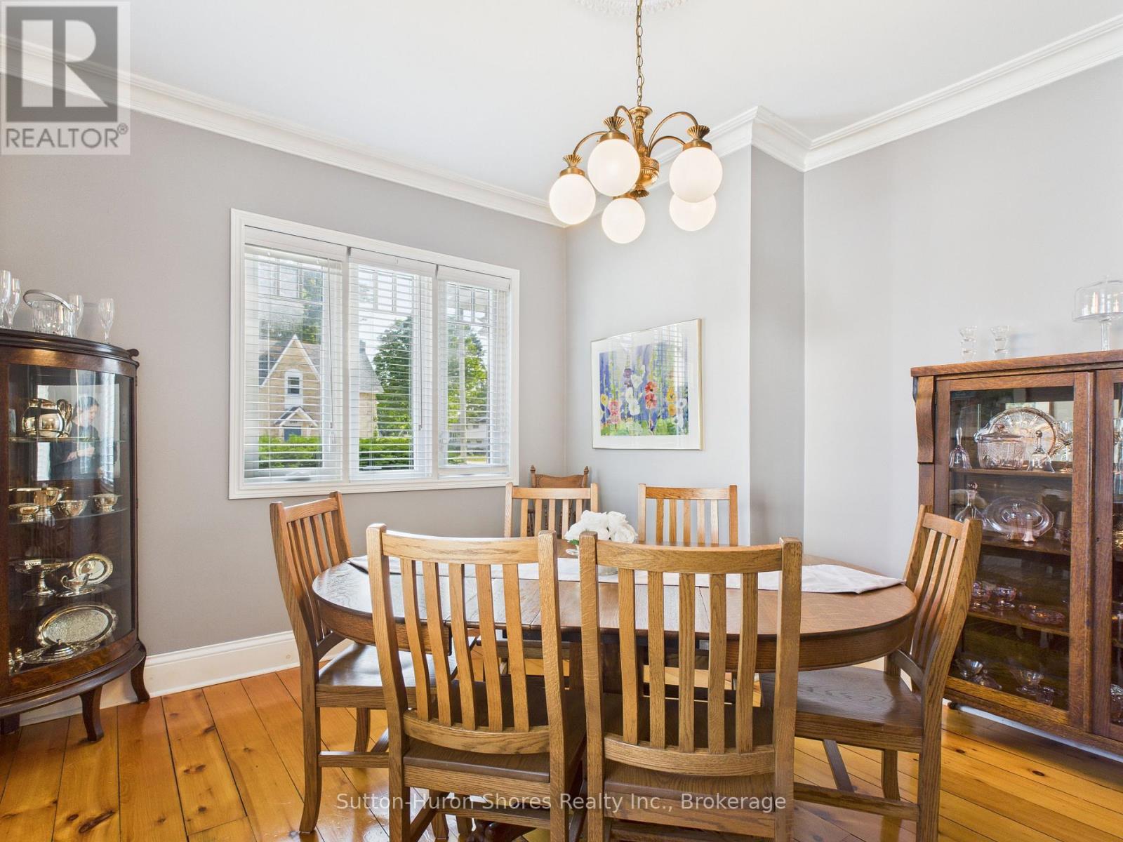 668 GUSTAVUS STREET - 22