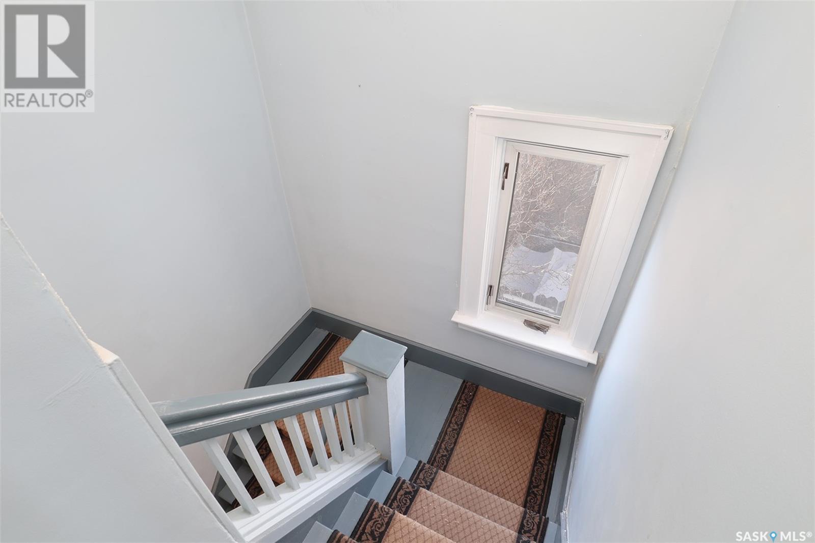 Single Family House for Sale in  DEWDNEY AVENUE Regina 