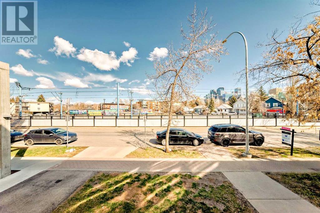Single Family House for Sale in   A Street NW Sunnyside Calgary 