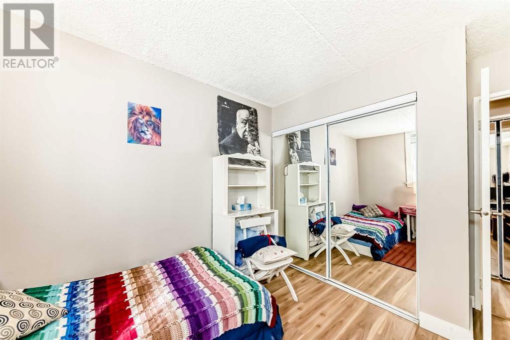 Single Family House for Sale in   A Street NW Sunnyside Calgary 