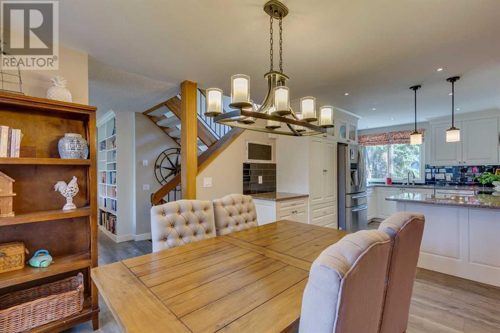 Single Family House for Sale in   Coach Bluff Crescent SW Coach Hill Calgary 