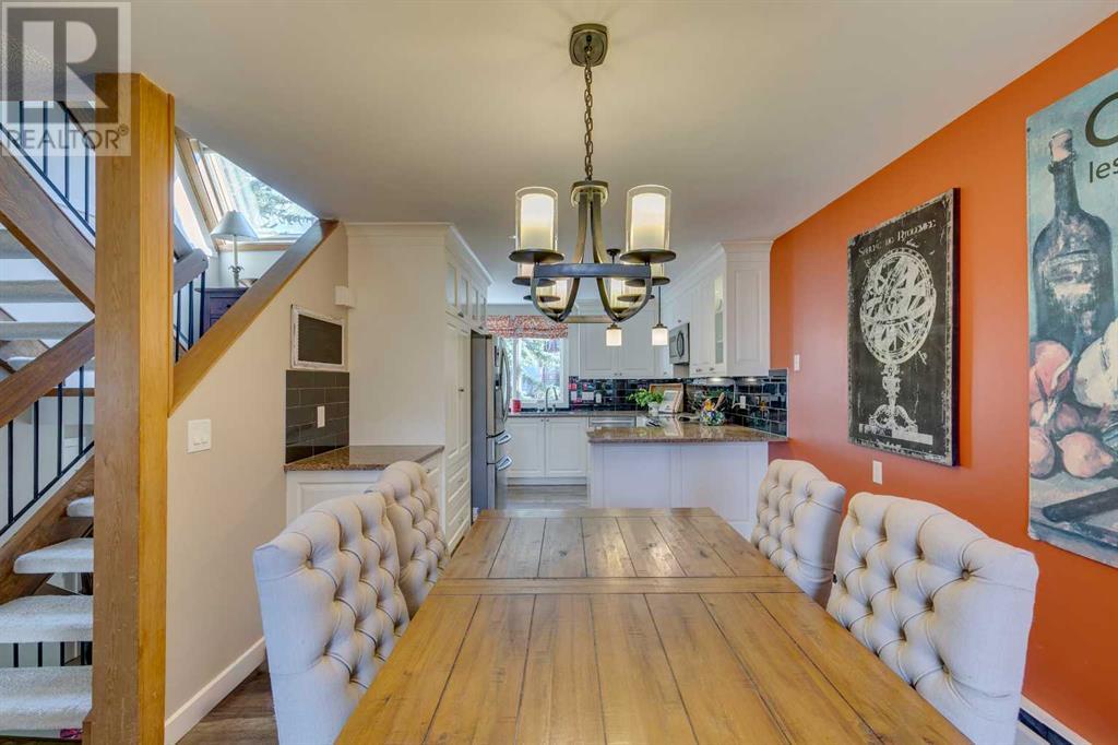 Single Family House for Sale in   Coach Bluff Crescent SW Coach Hill Calgary 