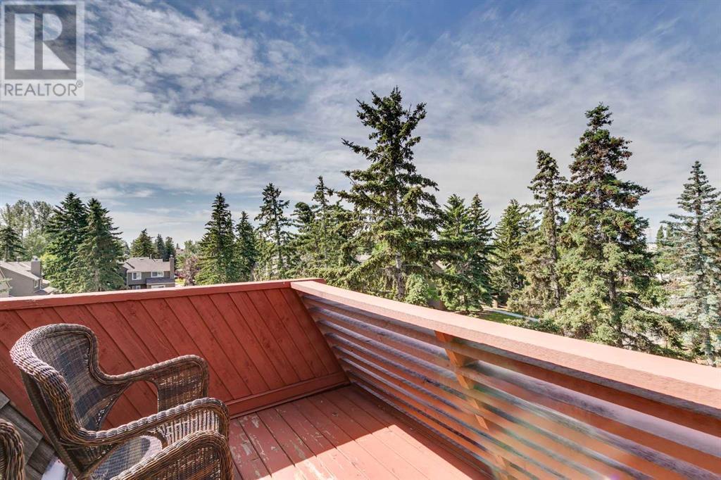 Single Family House for Sale in   Coach Bluff Crescent SW Coach Hill Calgary 