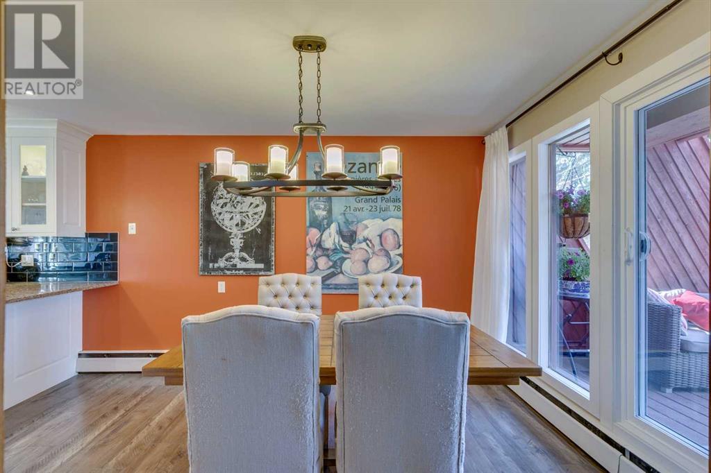 Single Family House for Sale in   Coach Bluff Crescent SW Coach Hill Calgary 