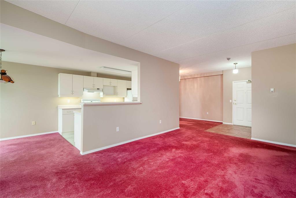 Photo 4 of 206 895 Wilkes Avenue, Winnipeg MB