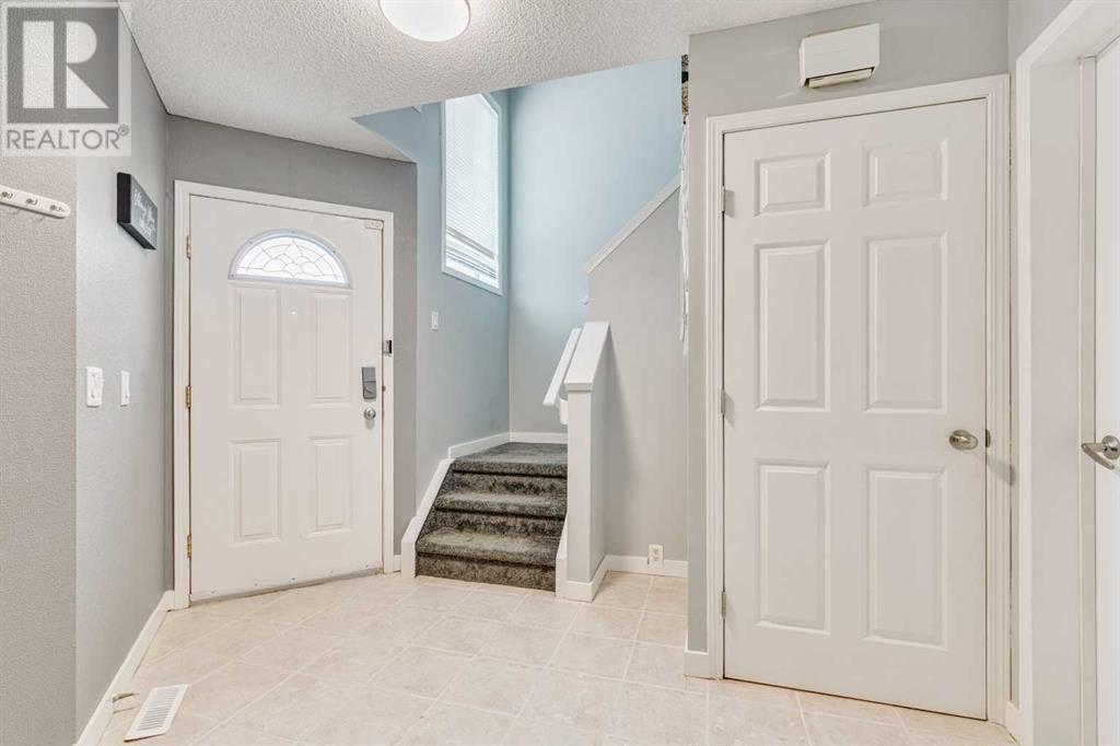 Single Family House for Sale in  Tuscarora Way NW Tuscany Calgary 