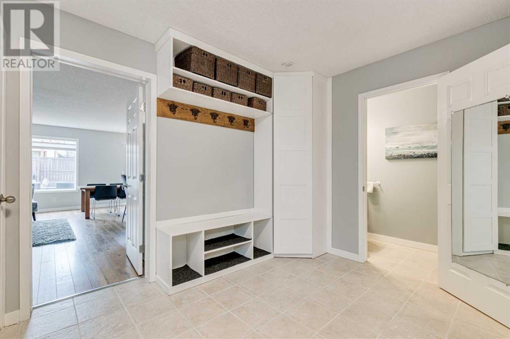 Single Family House for Sale in  Tuscarora Way NW Tuscany Calgary 