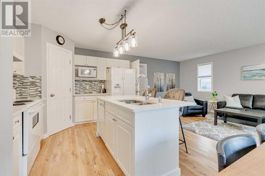 Single Family House for Sale in  Tuscarora Way NW Tuscany Calgary 