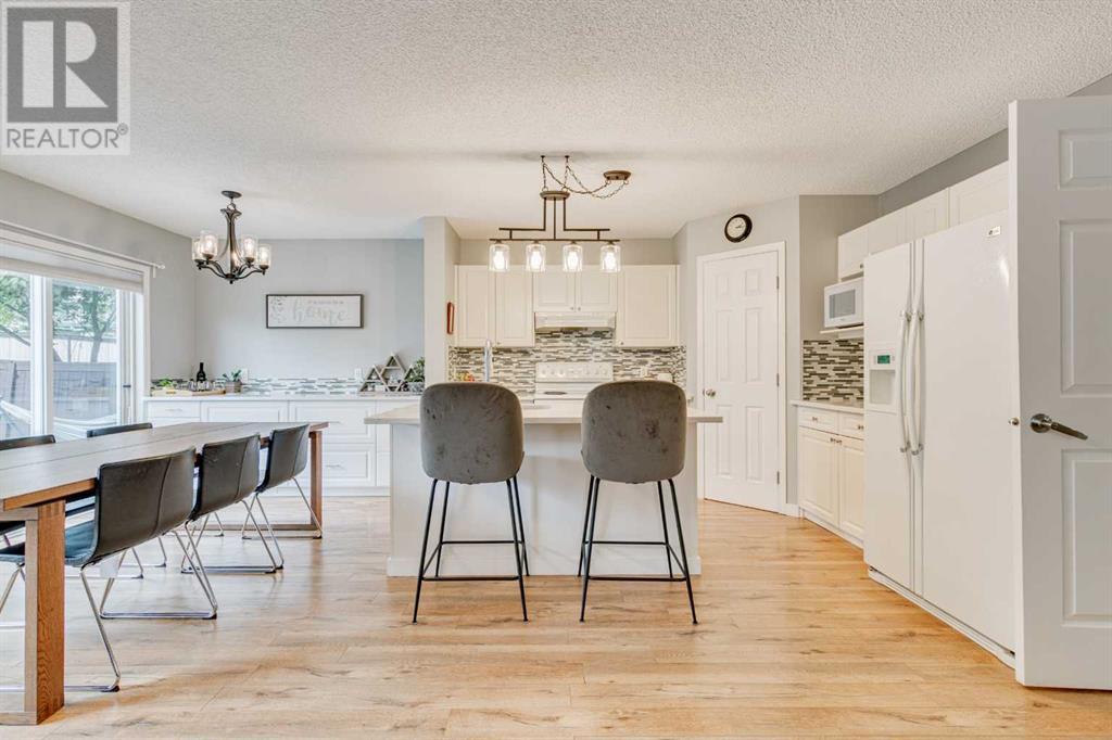 Single Family House for Sale in  Tuscarora Way NW Tuscany Calgary 
