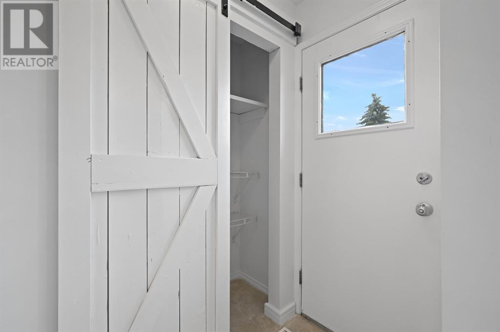 Single Family House for Sale in  Erin Green Way SE Erin Woods Calgary 
