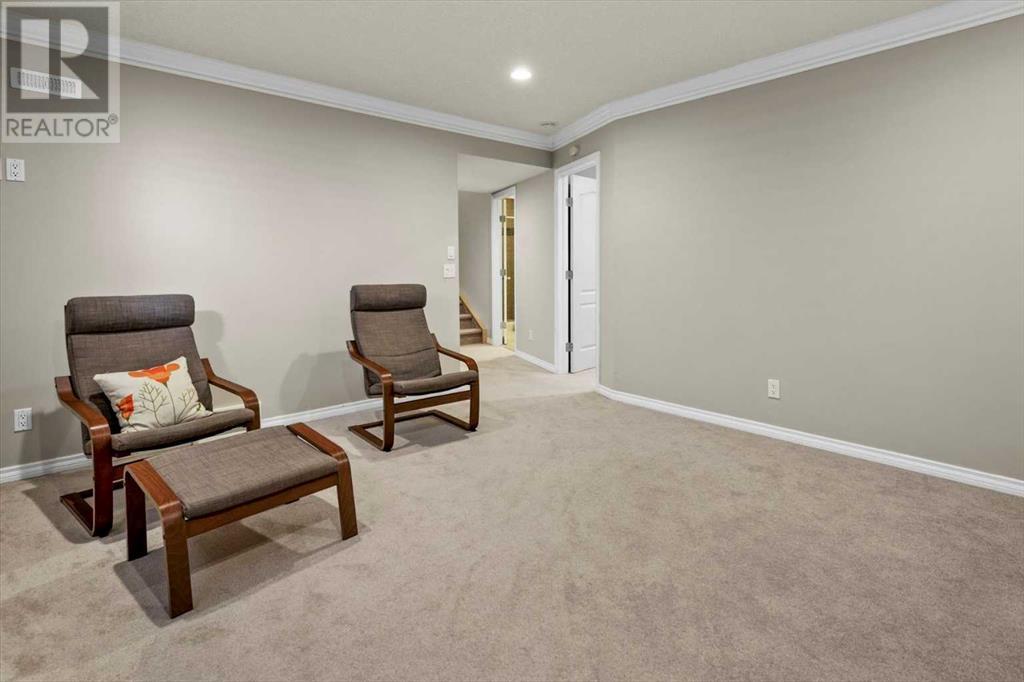 Single Family House for Sale in  Rocky Ridge Close NW Rocky Ridge Calgary 