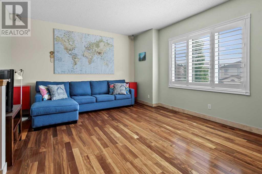 Single Family House for Sale in  Rocky Ridge Close NW Rocky Ridge Calgary 