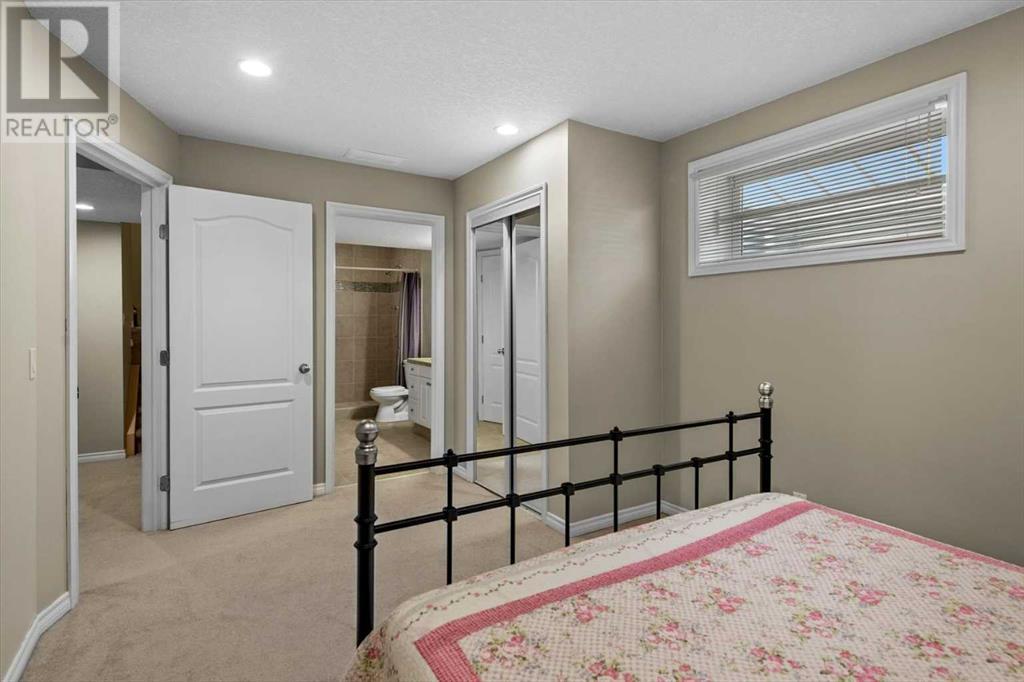 Single Family House for Sale in  Rocky Ridge Close NW Rocky Ridge Calgary 