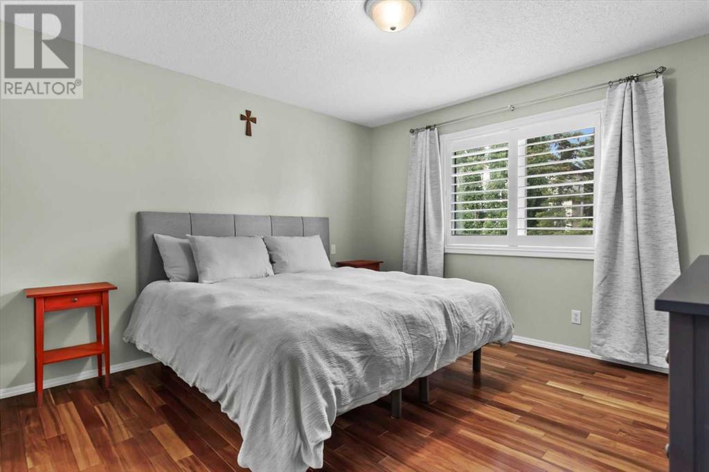 Single Family House for Sale in  Rocky Ridge Close NW Rocky Ridge Calgary 