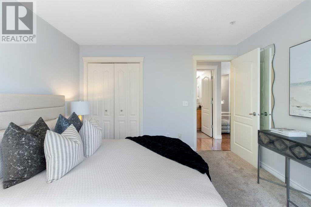 Single Family House for Sale in    Avenue SW Windsor Park Calgary 