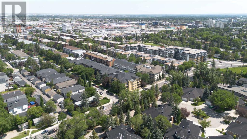 Single Family House for Sale in    Avenue SW Windsor Park Calgary 