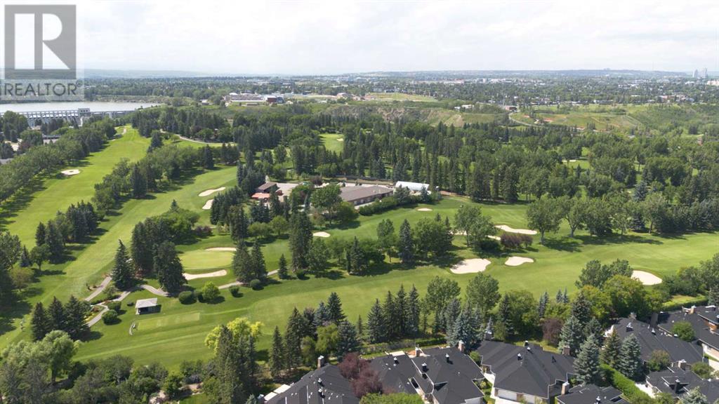 Single Family House for Sale in    Avenue SW Windsor Park Calgary 
