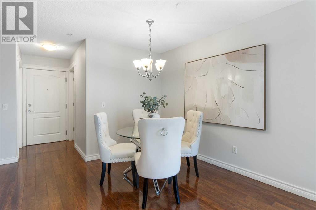 Single Family House for Sale in    Avenue SW Windsor Park Calgary 
