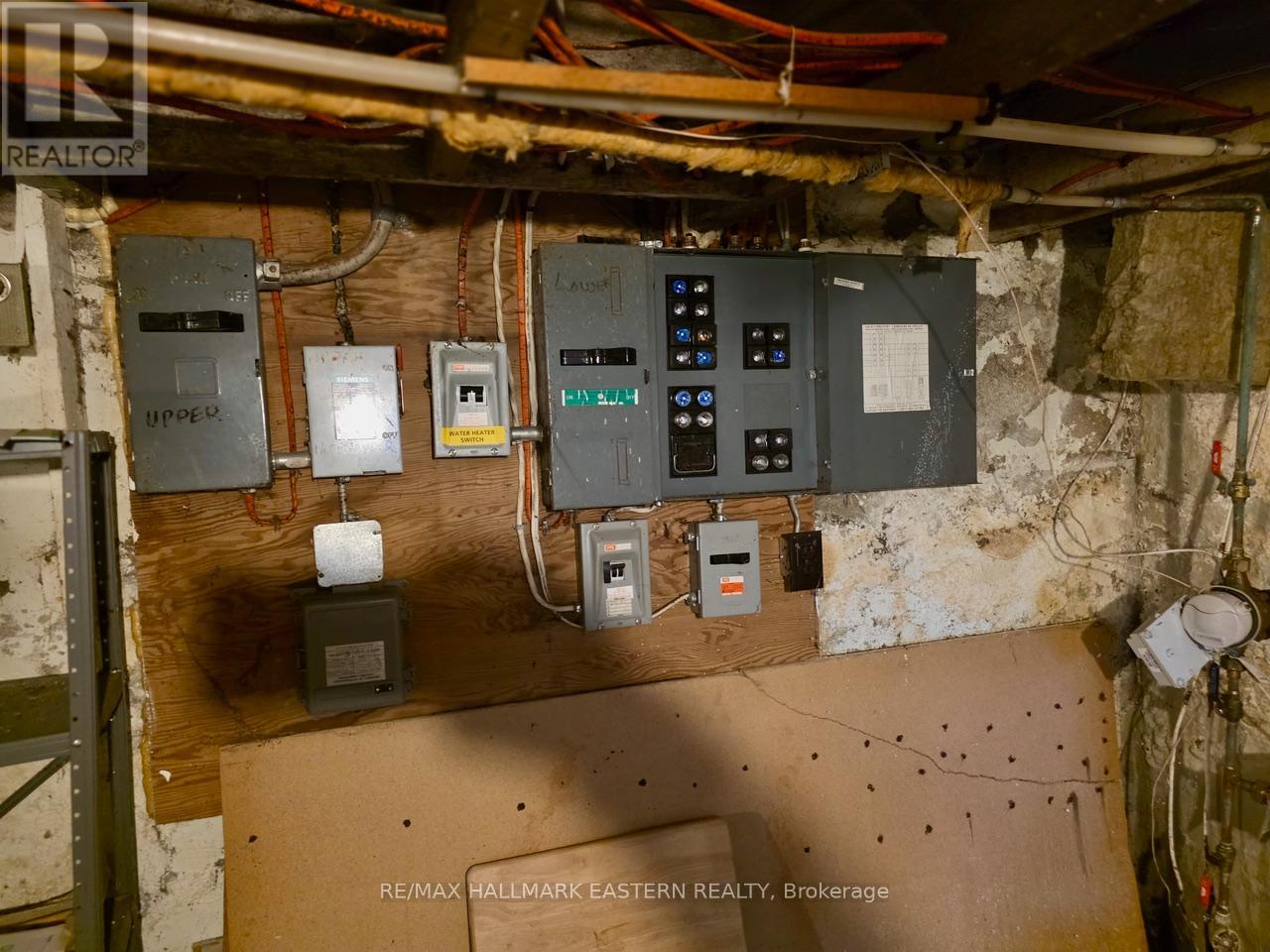 Photo 1 of 822 St Marys Street, Peterborough Central ON