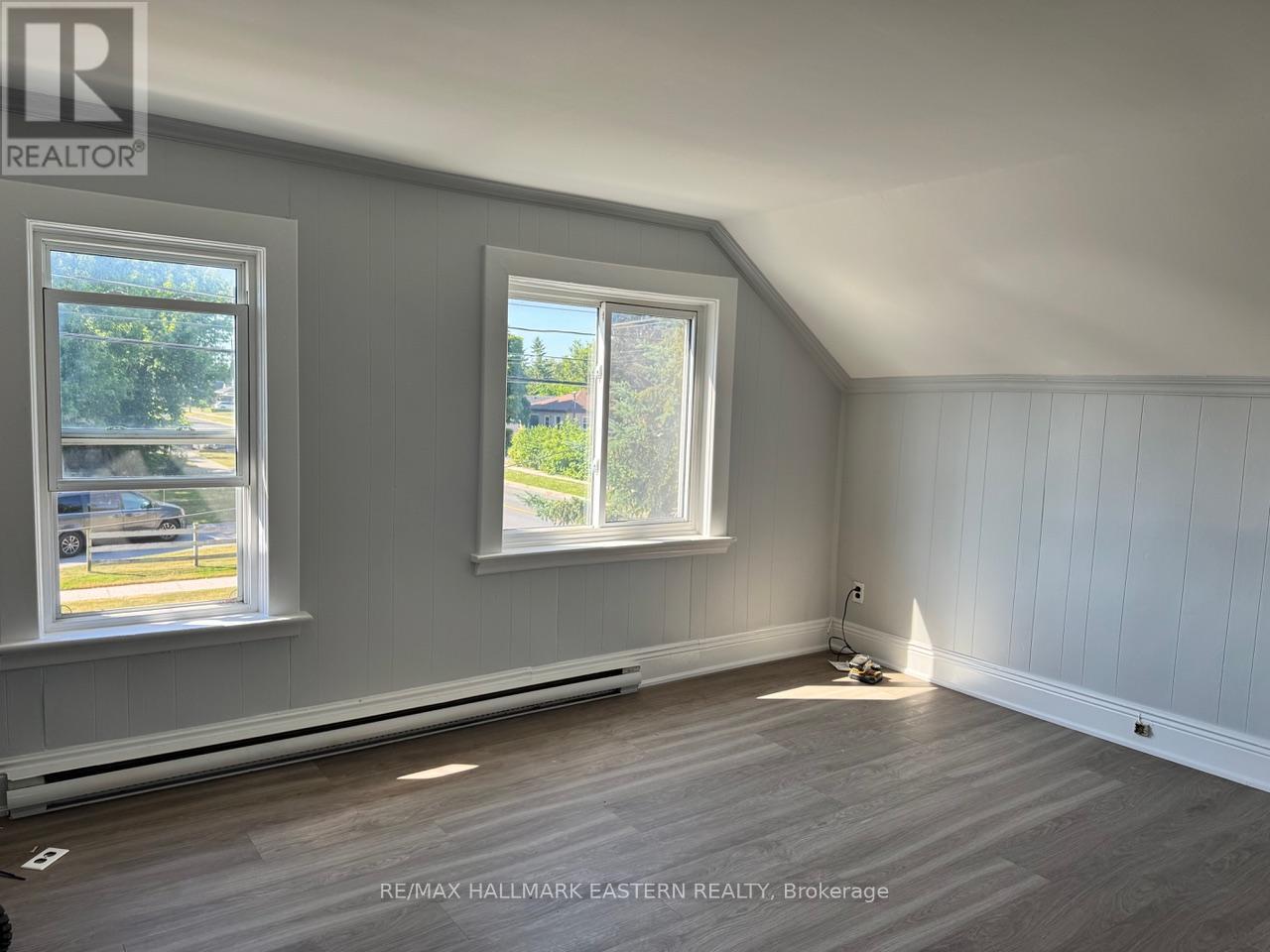 Photo 21 of 822 St Marys Street, Peterborough Central ON