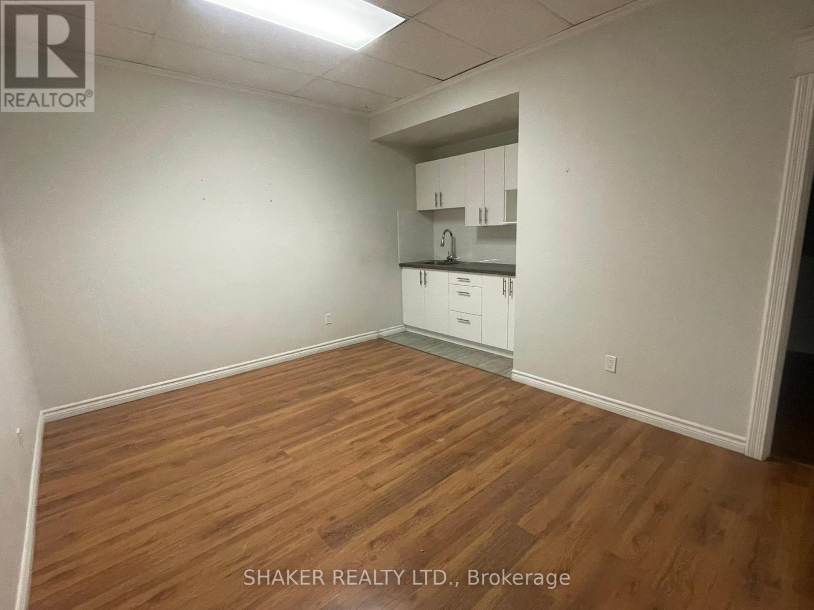 Photo 8 of 1756 Montreal Road, Ottawa ON