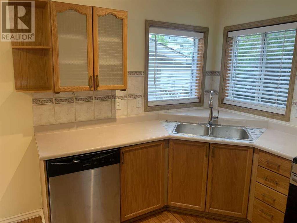 Single Family House for Sale in  Anaheim Court NE Monterey Park Calgary 