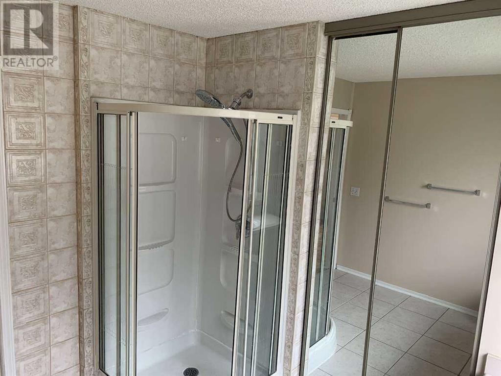 Single Family House for Sale in  Anaheim Court NE Monterey Park Calgary 
