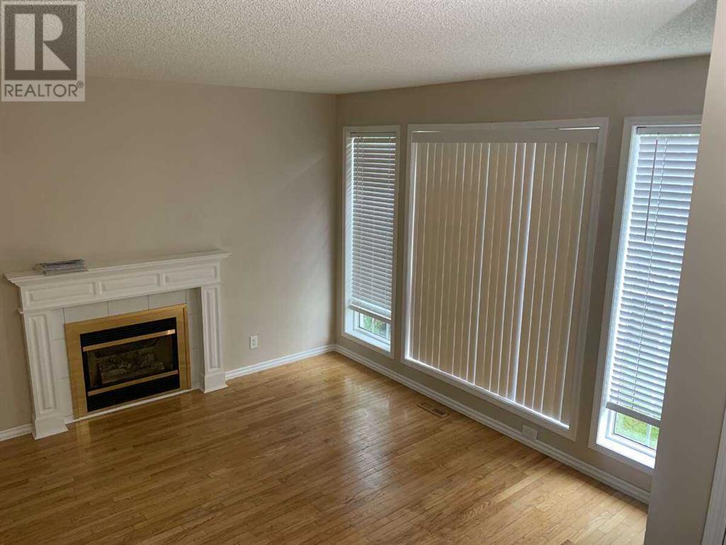 Single Family House for Sale in  Anaheim Court NE Monterey Park Calgary 