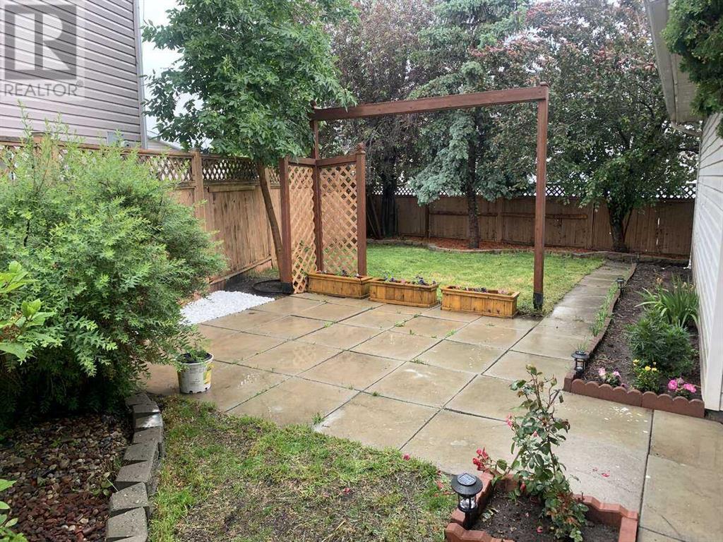 Single Family House for Sale in  Anaheim Court NE Monterey Park Calgary 