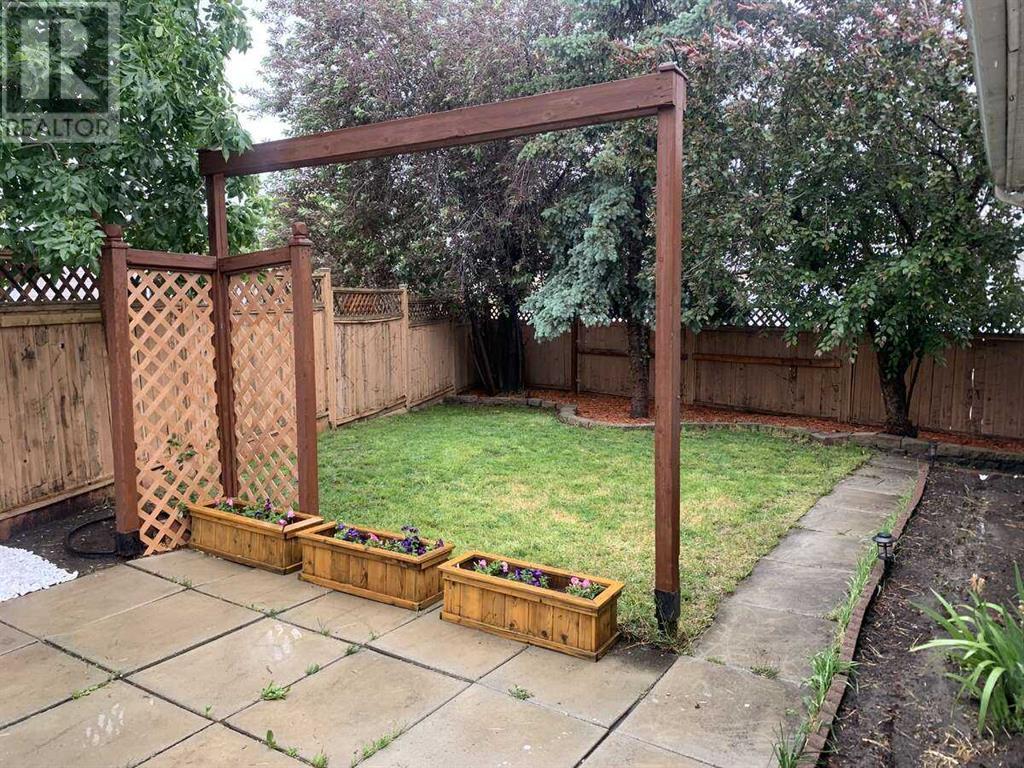 Single Family House for Sale in  Anaheim Court NE Monterey Park Calgary 