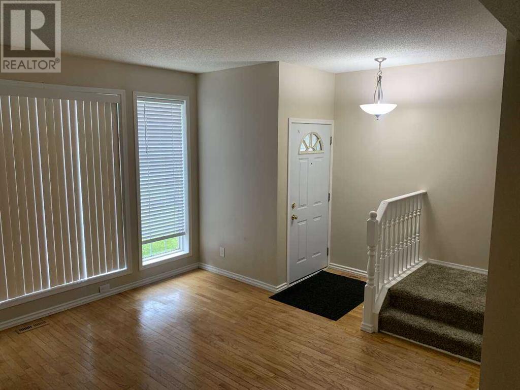 Single Family House for Sale in  Anaheim Court NE Monterey Park Calgary 