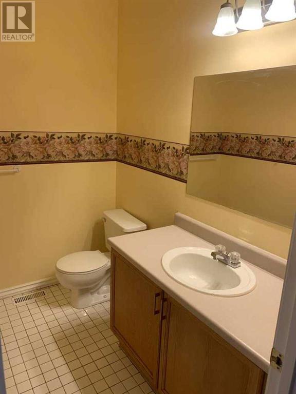 Single Family House for Sale in  Anaheim Court NE Monterey Park Calgary 
