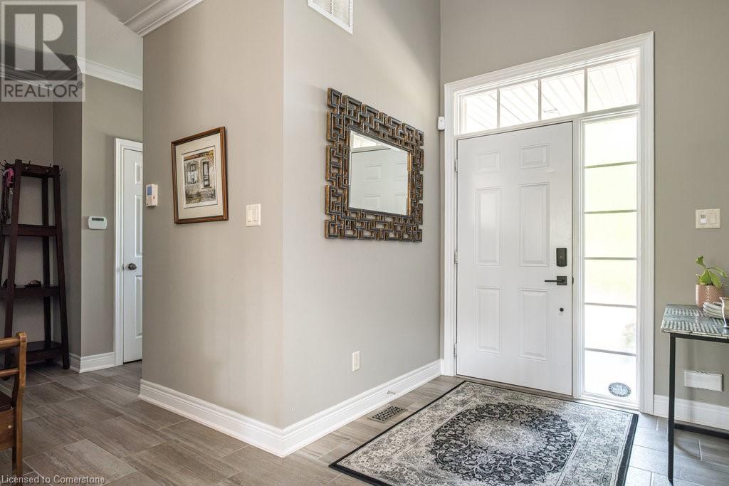 Photo 34 of 35 Butternut Grove Lane, Ancaster ON
