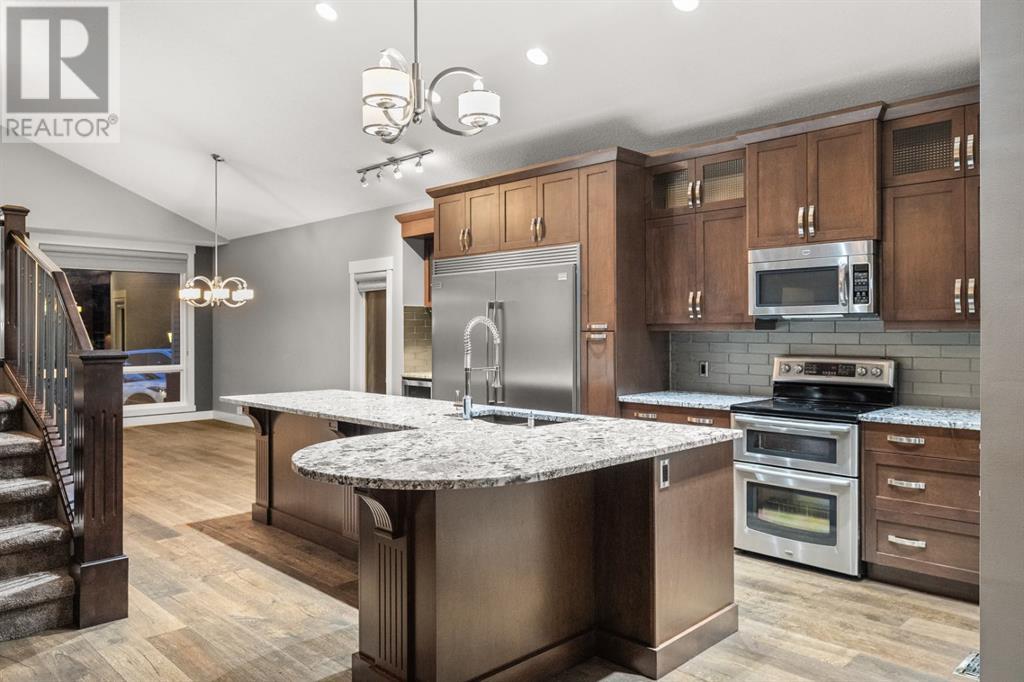 Single Family House for Sale in  Riverside Mews SE Riverbend Calgary 