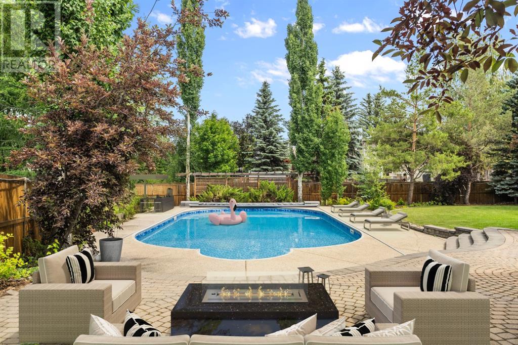 Single Family House for Sale in  Riverside Mews SE Riverbend Calgary 